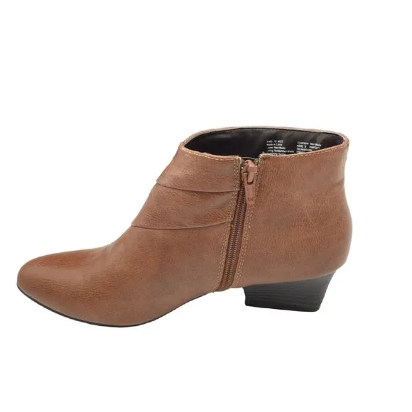 Sole Sensibility Boots Cognac 2" Heel size 10 Med - Picture 3 of 5